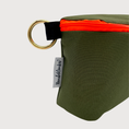 Bild in Galerie-Betrachter laden, Bauchtasche Urban meets Nature Oliv mit Wechselgurt