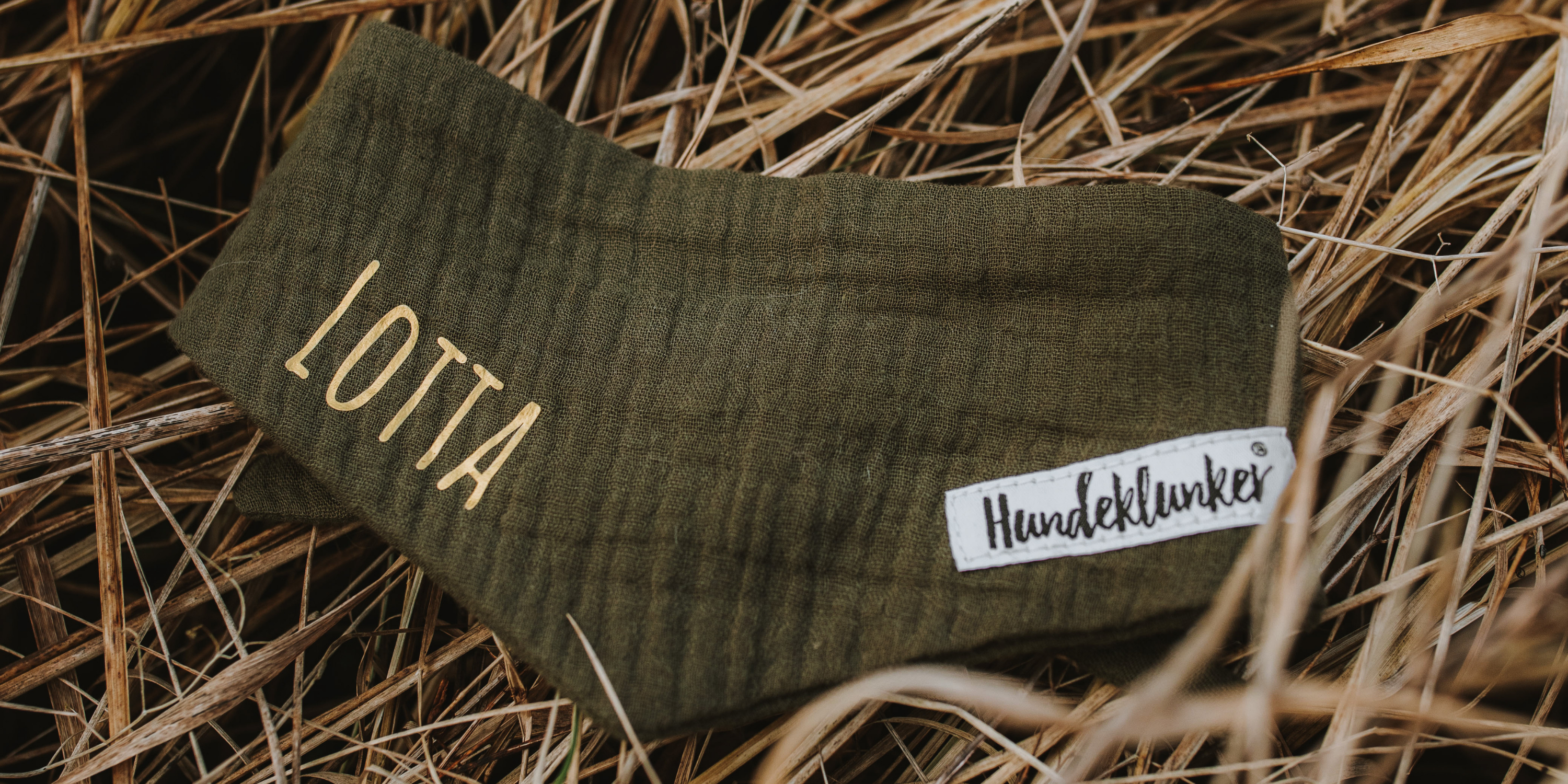 Personalisierte Produkte - Hundehalsbänder & Halstücher mit Namen