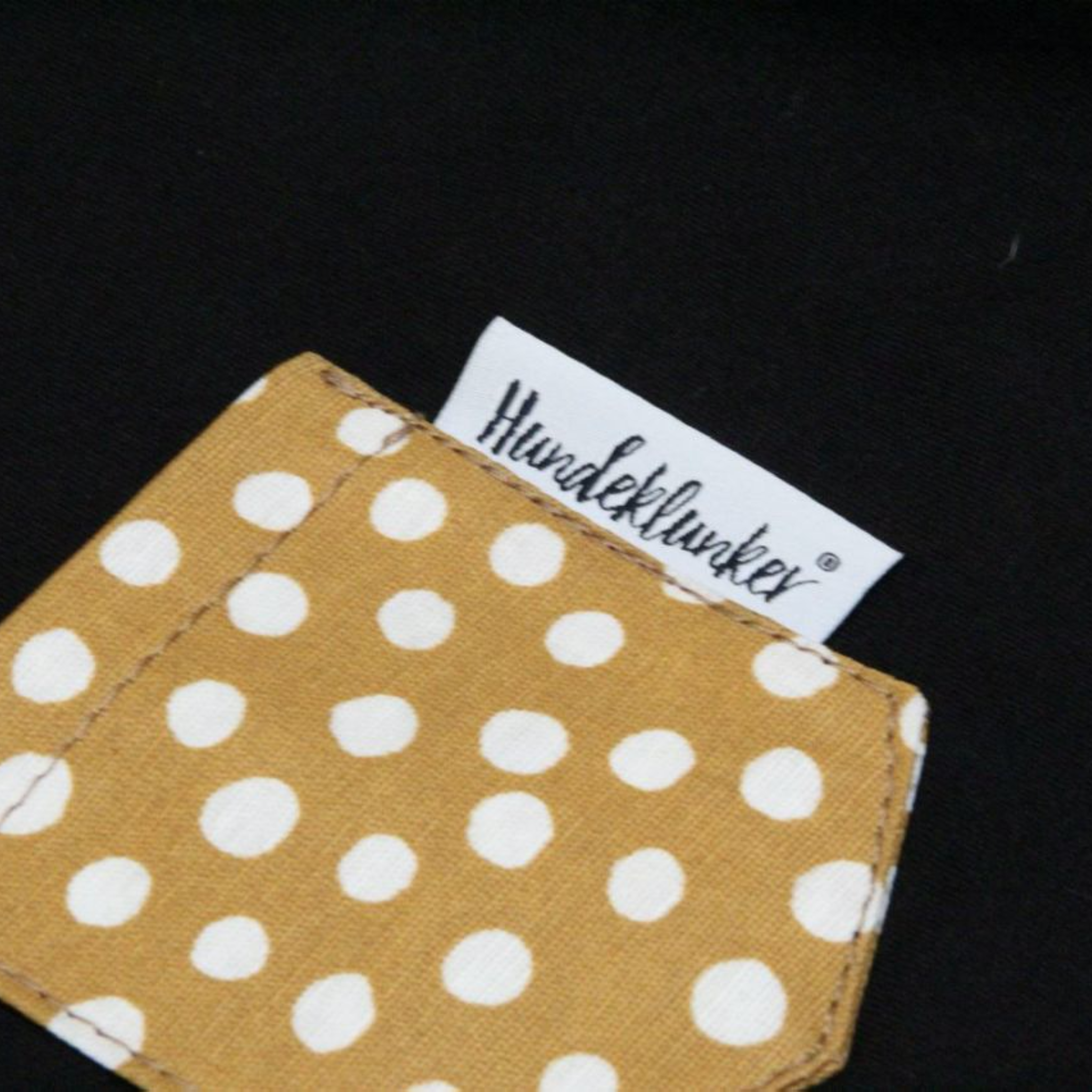 T-Shirt mit Tasche Oskar