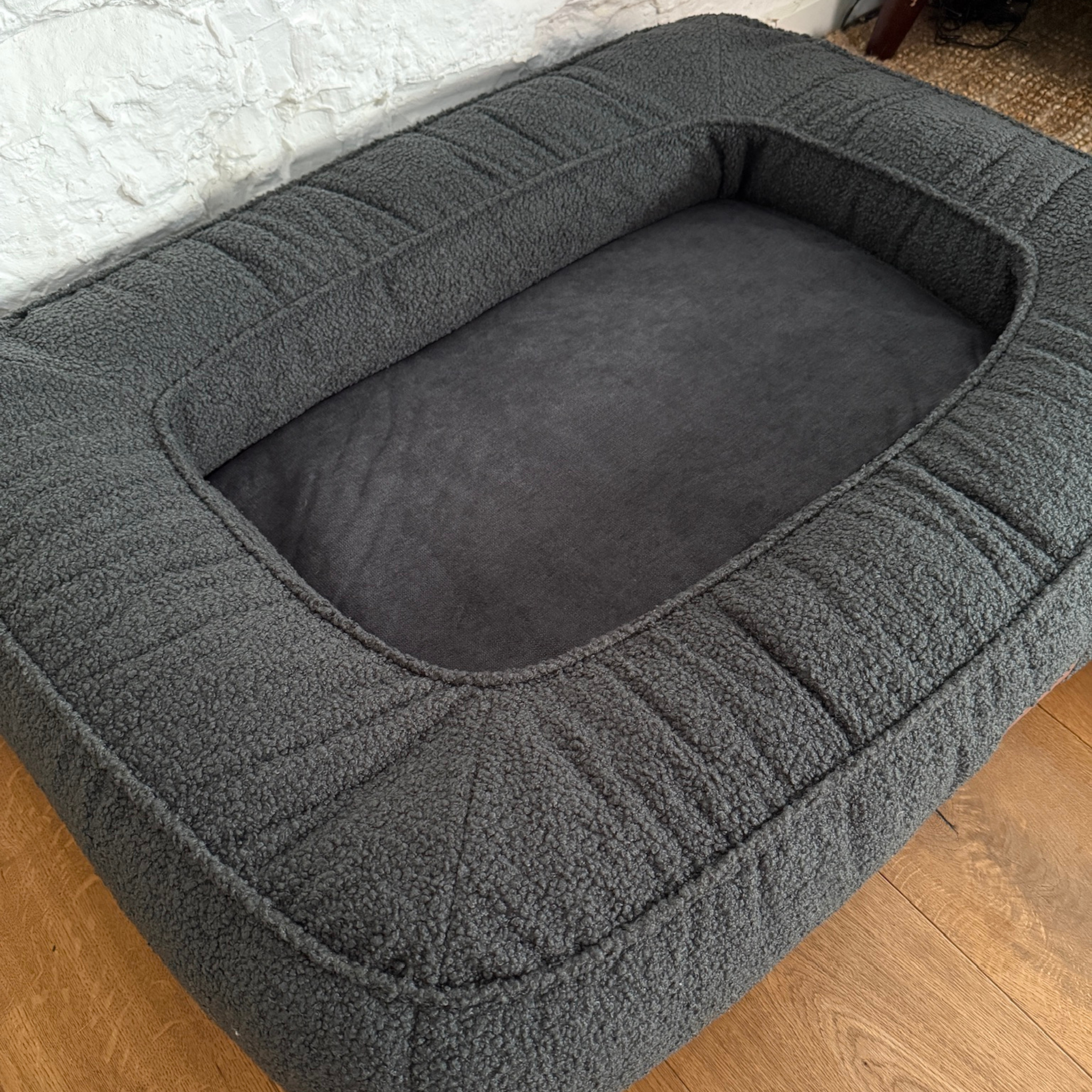 Hundebett Toni Stone Memory Matratze