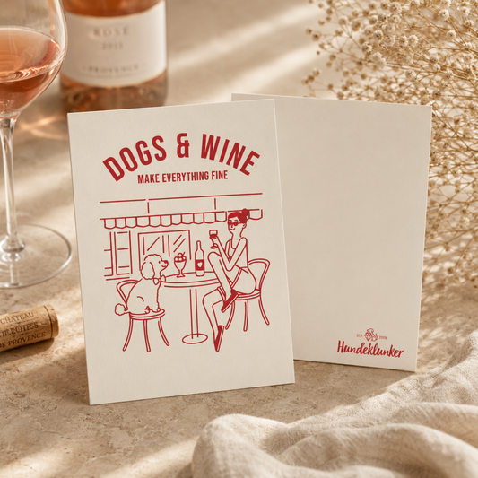 Postkarte Dogs & Wine make everything fine Offwhite