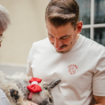 Bild in Galerie-Betrachter laden, T-Shirt Amore Offwhite

