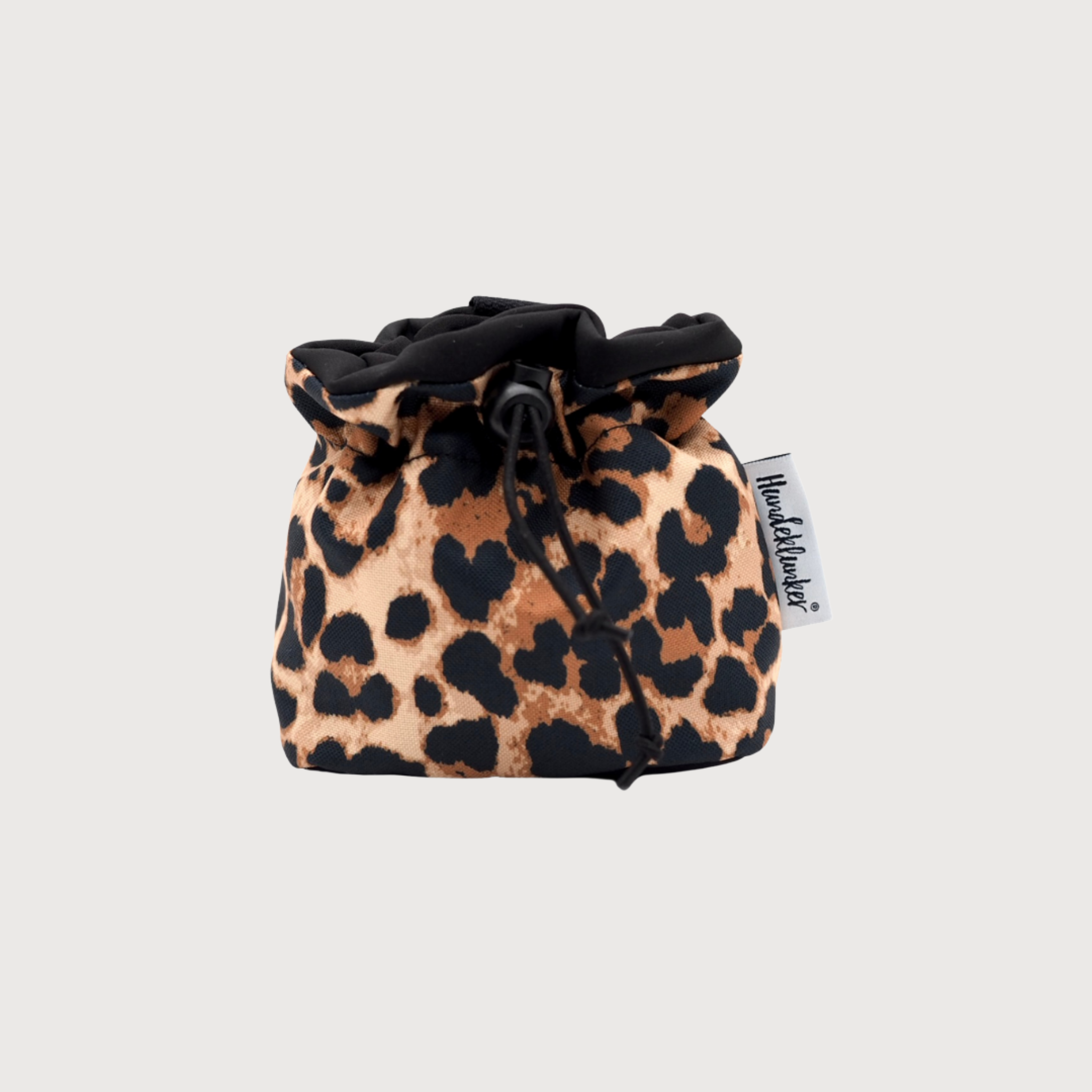 Futterbeutel Stay Wild Leo Black