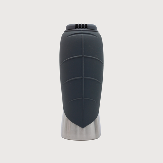 Trinkflasche mit Silikonnapf Anthrazit